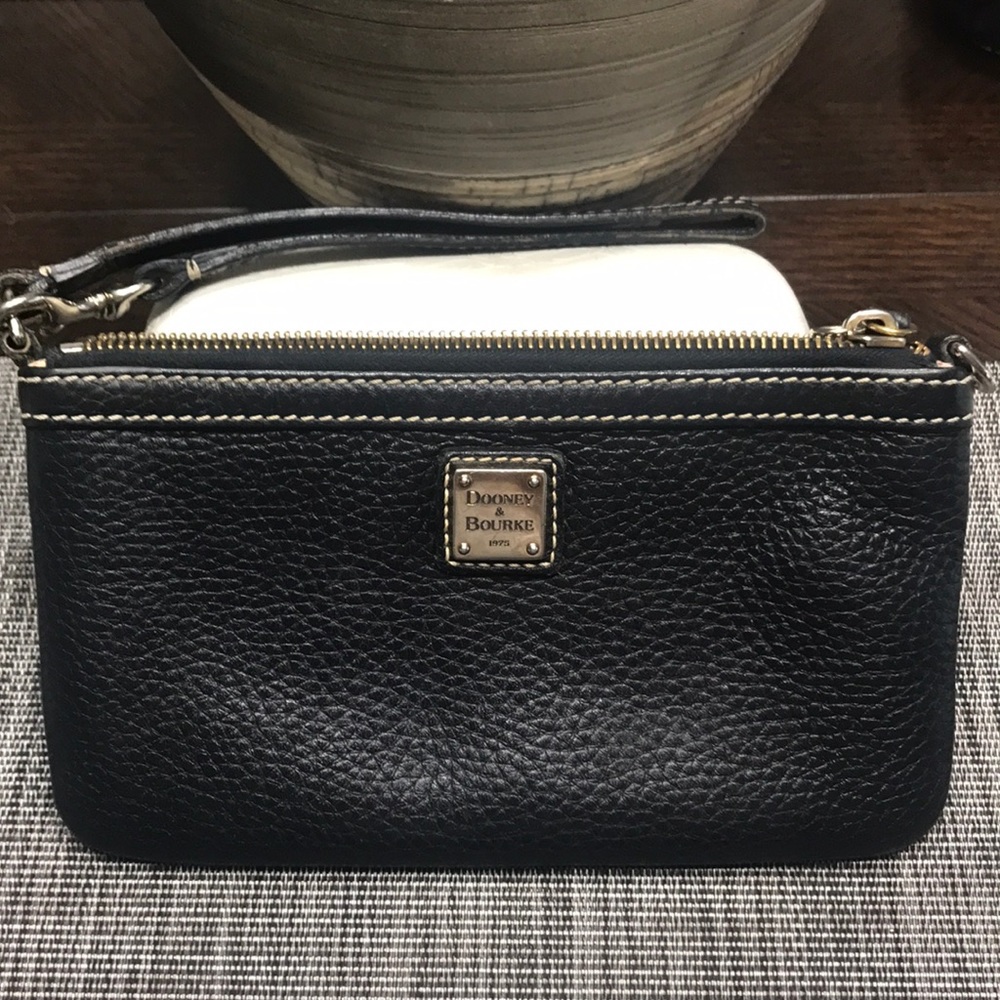 Dooney and Bourne Wristlet